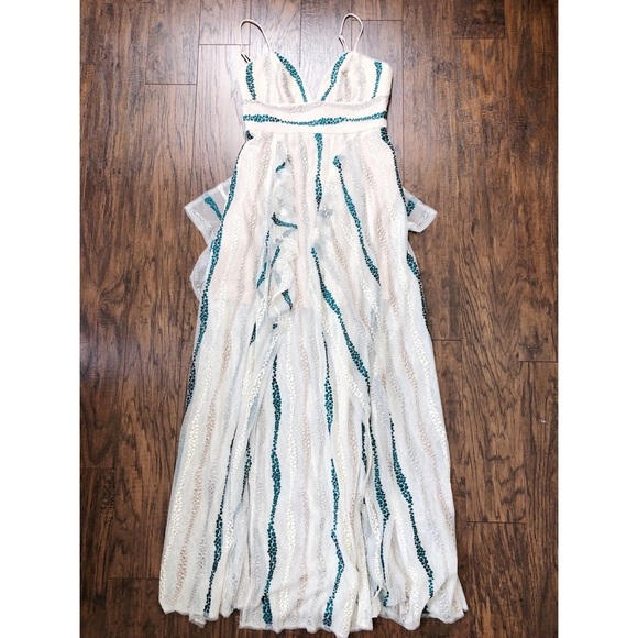 BCBGMaxAzria • Liliana Dress gown tulle net embroidered maxi cream green flowy - Picture 2 of 13